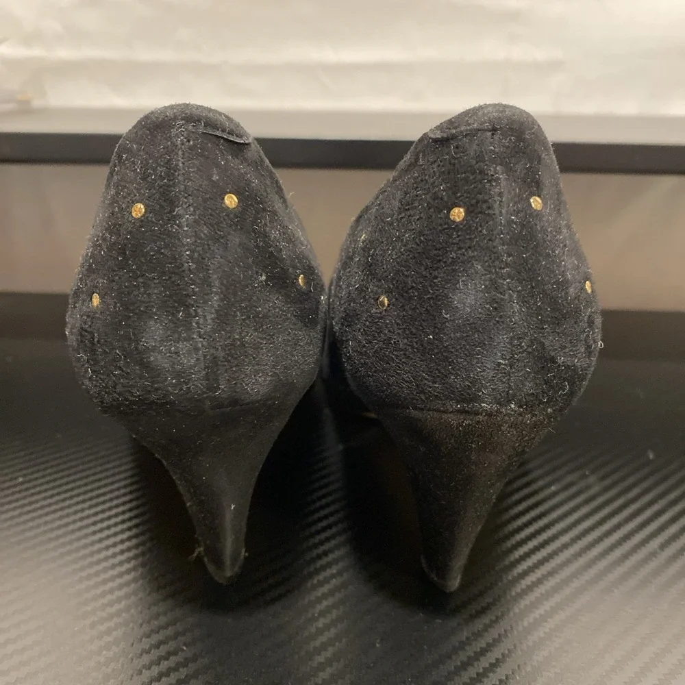 VTG Roberto Vianni For Neiman Marcus Tempo Suede Black Pumps Gold Studded Sz 8.5
